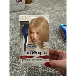 Clairol Nice 'n Easy Permanent Hair Color #9 LIGHT BLONDE